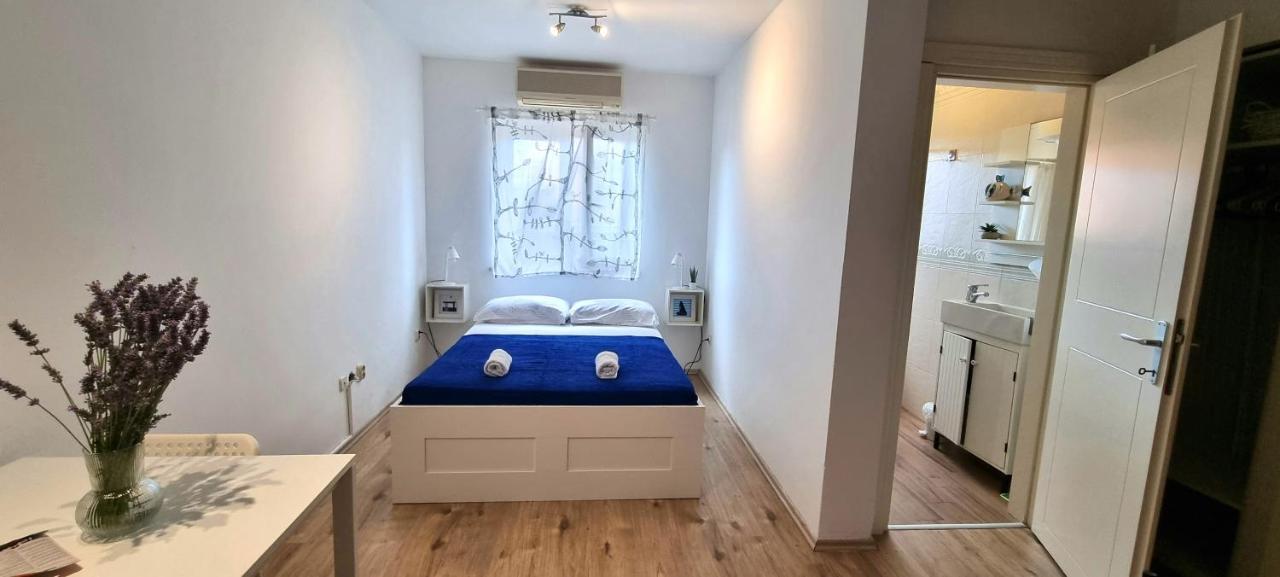 Tiny Studio Big Living Rovinj Exterior foto